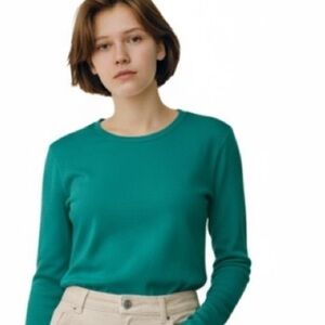 Merona Women’s Green Long Sleeve Tee Shirt Size M